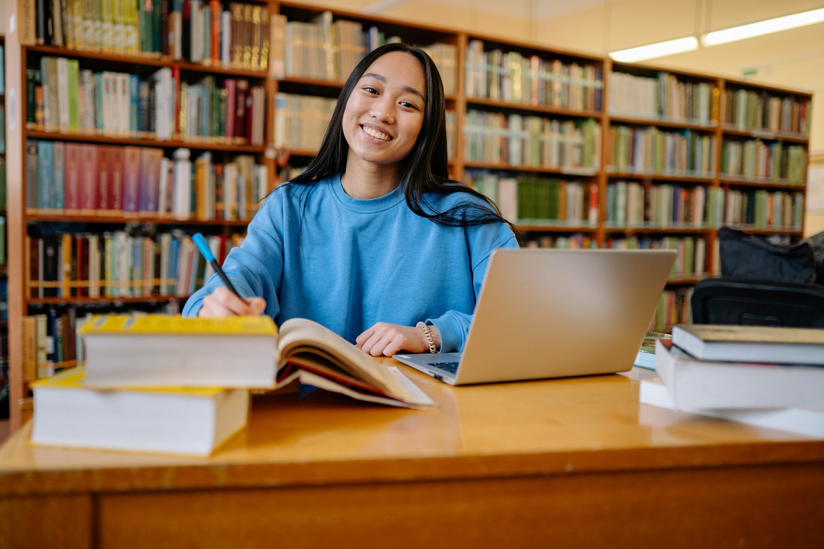 A quiet study space with books and a desk